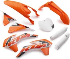 Plastic parts set