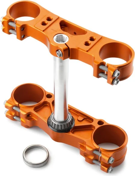Triple clamp