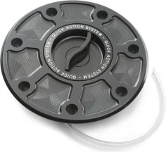 Fuel tank quick lock