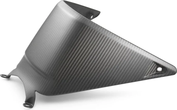 Fuel tank fairing
