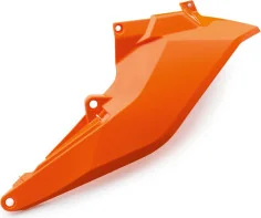 Side fairing
