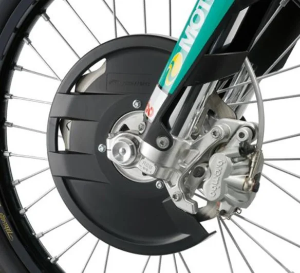 BRAKE DISC GUARD