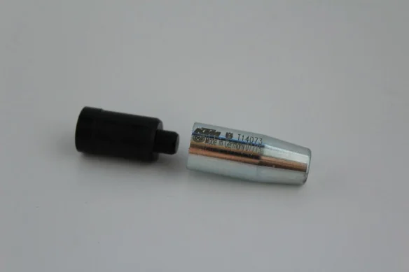 Seal mounting adapter
