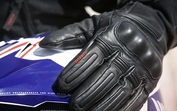 Manusi Moto Piele SD-T1 WP Black