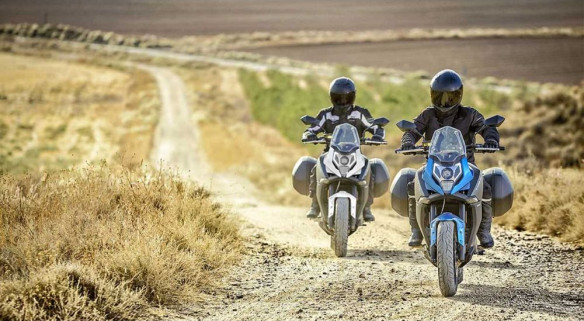 MT 650 Sport Touring