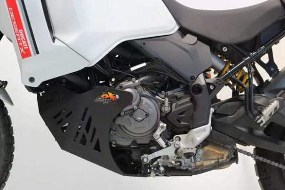 Adventure Skid Plate Black