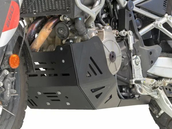 Adventure Skid Plate Black