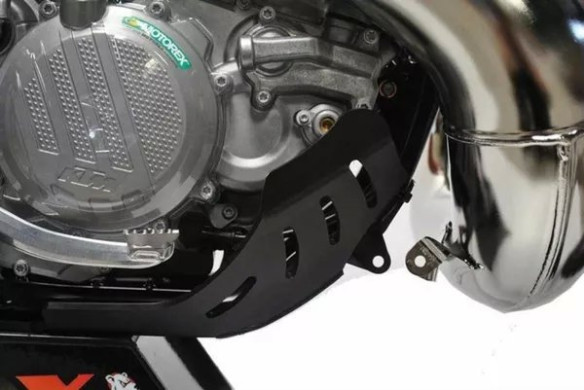 Skid Plate Black