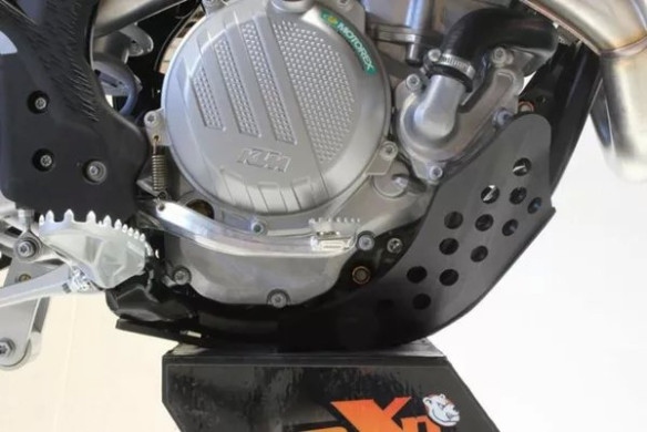 Skid Plate Black