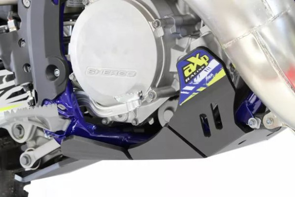 Xtrem Skid Plate Black