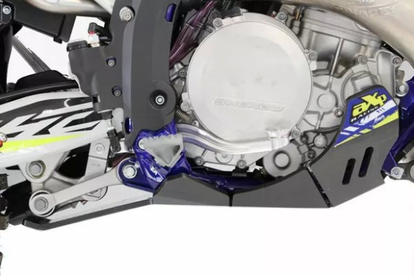 Xtrem Skid Plate Black