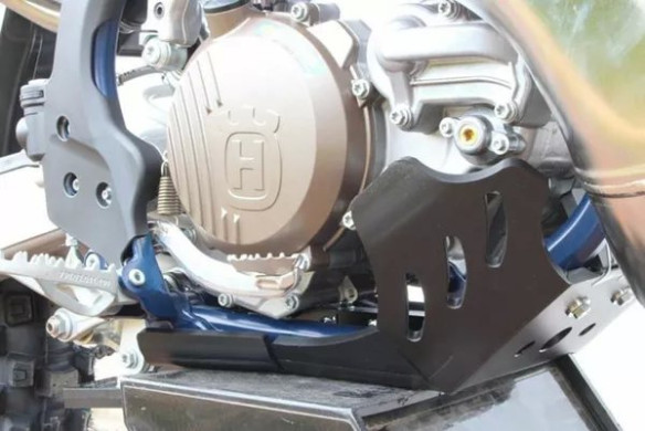 Xtrem Skid Plate Black