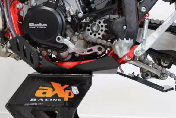 Xtrem Skid Plate Black