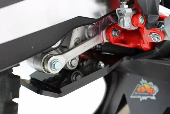Xtrem Skid Plate Black