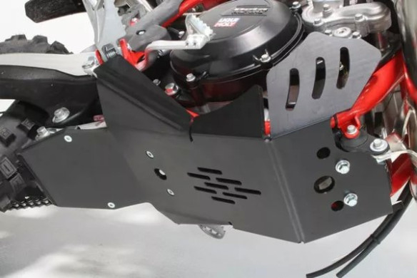 Xtrem Skid Plate Black