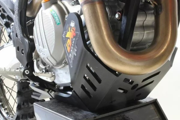 Xtrem Skid Plate Black