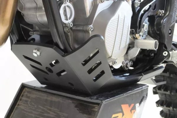 Xtrem Skid Plate Black