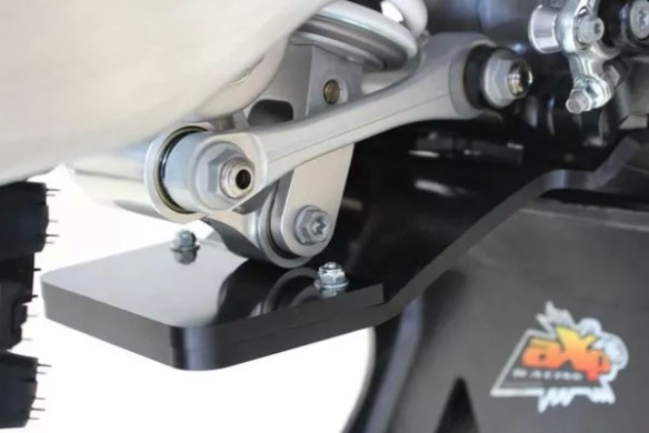 Xtrem Skid Plate Black