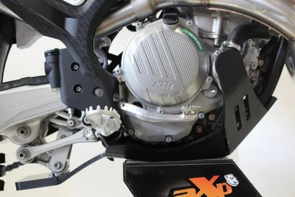 Xtrem Skid Plate Black