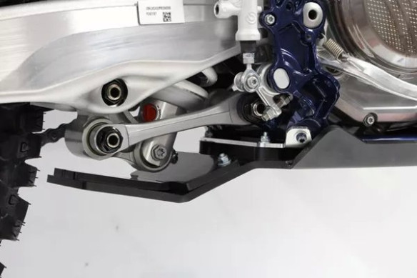 Xtrem Skid Plate Black