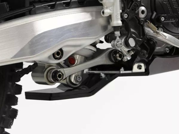Xtrem Skid Plate Black