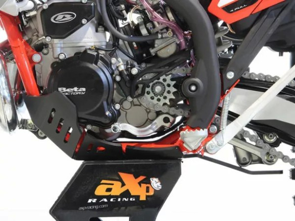 Xtrem Skid Plate Black