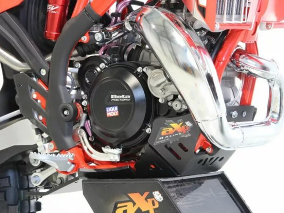 Xtrem Skid Plate Black