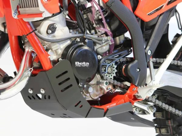 Xtrem Skid Plate Black