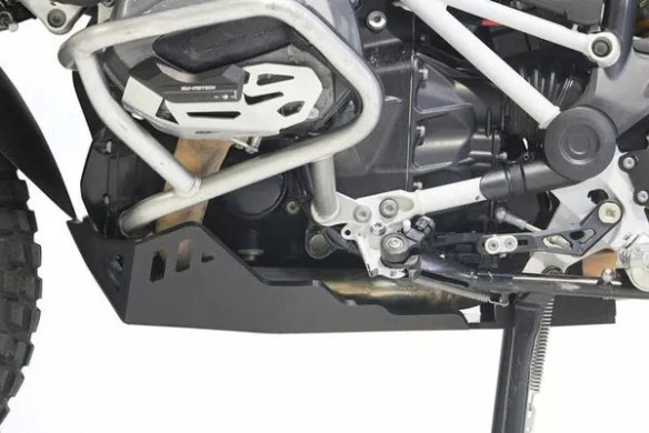 Adventure Skid Plate Black