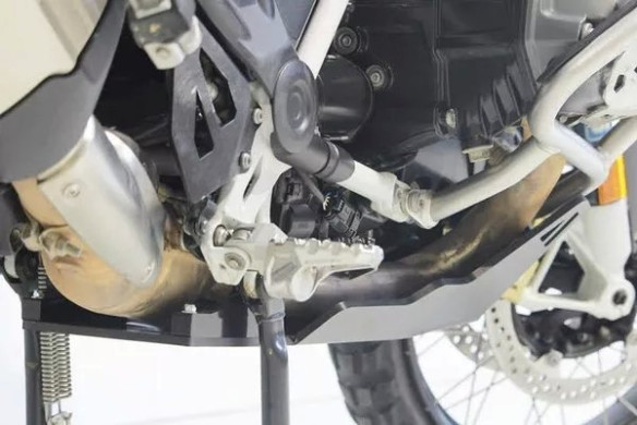 Adventure Skid Plate Black