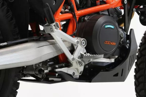 Adventure Skid Plate Black