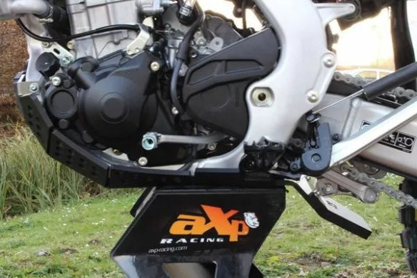 Xtrem Skid Plate Black
