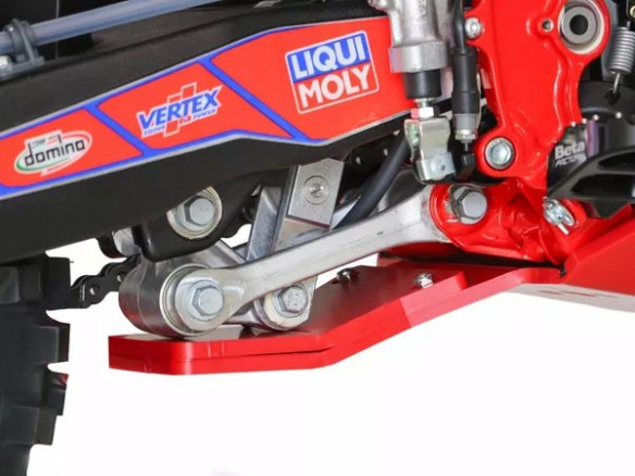 Xtrem Skid Plate Red