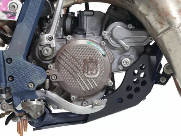 Xtrem Skid Plate Black
