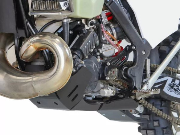 Xtrem Skid Plate Black