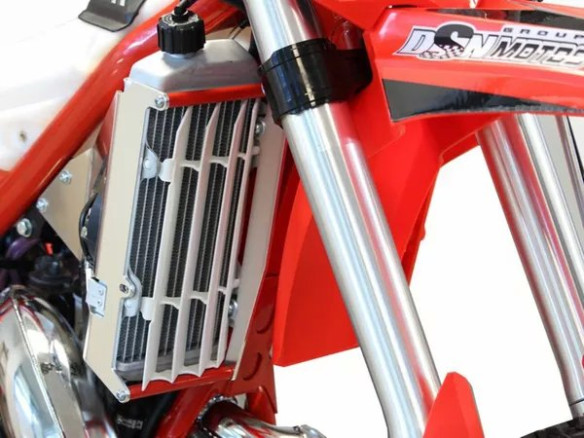 Radiator Braces Aluminum, Red, Silver