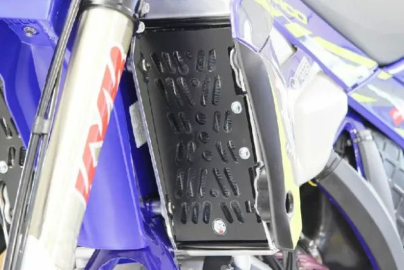 Xtrem Radiator Guards Black