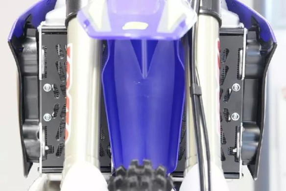 Xtrem Radiator Guards Black