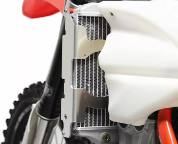 Xtrem Radiator Guards Black, Silver