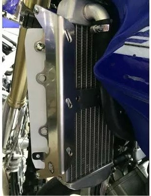 Radiator Braces Silver