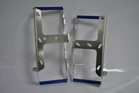 Radiator Braces Silver