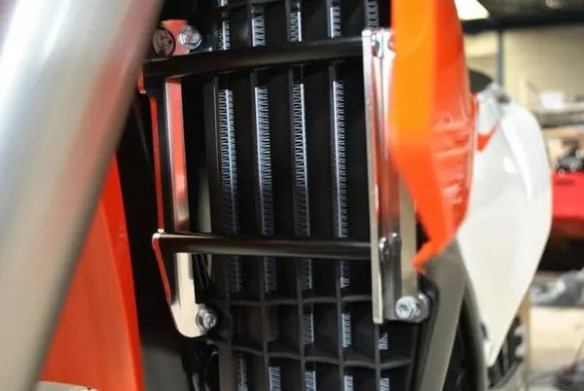 Radiator Braces Silver