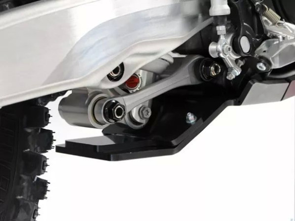 Xtrem Skid Plate Black