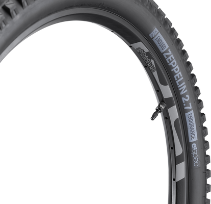 Zeppelin Tire Black
