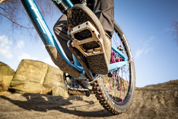 Revo-f Flat Pedal Alugold