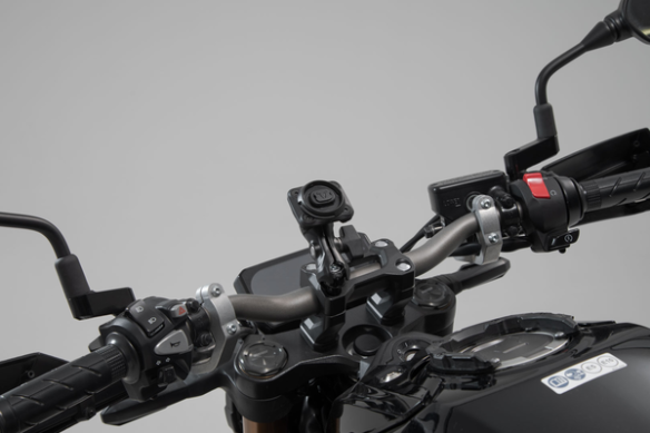 Universal Gps Mount Kit With Phone Case Black