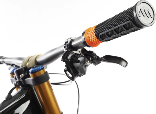Cero Grips Black, Orange