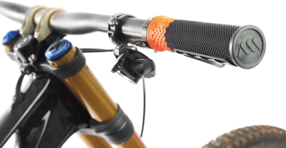 Cero Grips Black, Orange
