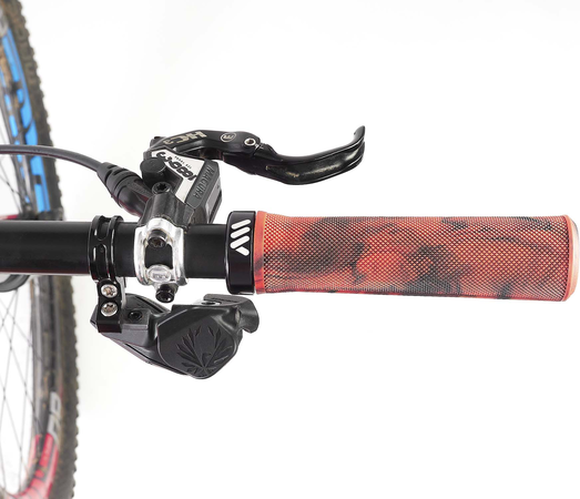 Berm Grips Camo Red