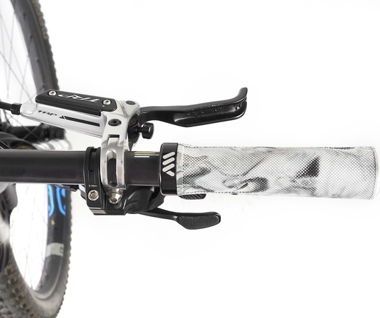 Berm Grips Camo White